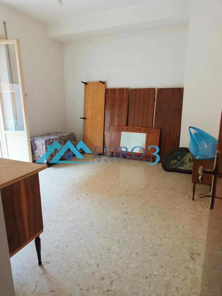 3778 - APPARTAMENTO - VENDITA - € 145000 - ASCOLI PICENO PORTA MAGGIORE