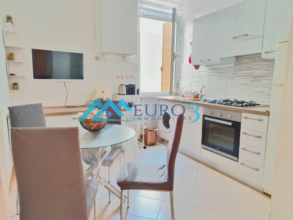 3785 - APPARTAMENTO - VENDITA - € 150000 - SAN BENEDETTO DEL TRONTO SECONDA FILA MARE