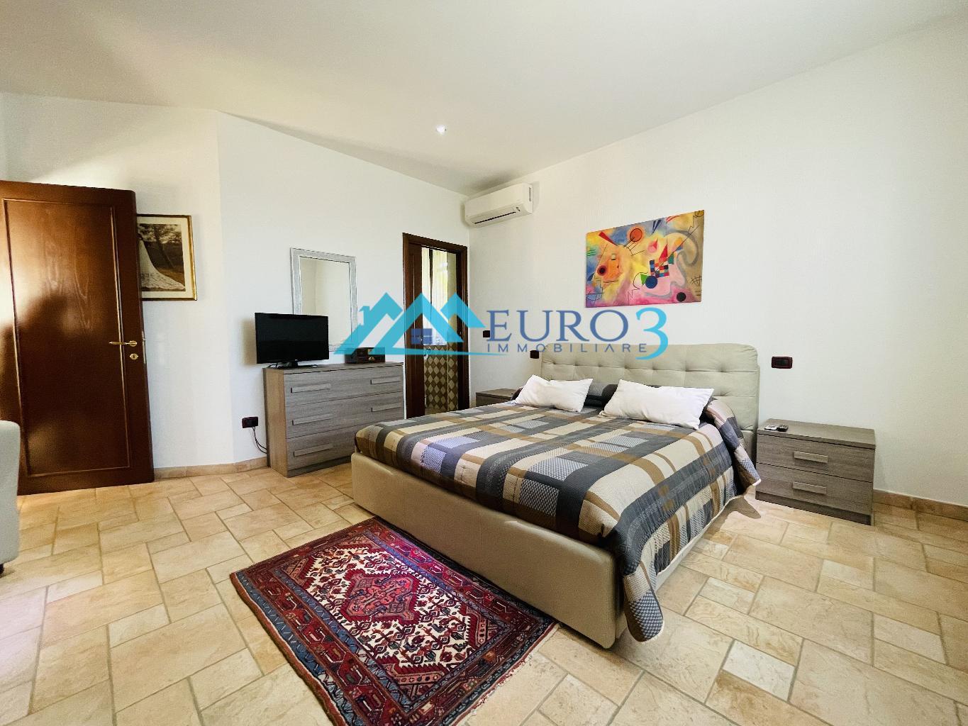 3796 VILLA SALE CORROPOLI14