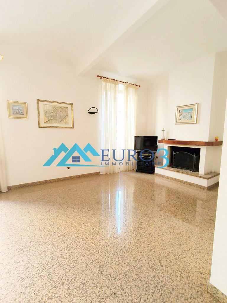 3808 CASA CIELO-TERRA VENDITA ASCOLI PICENO11
