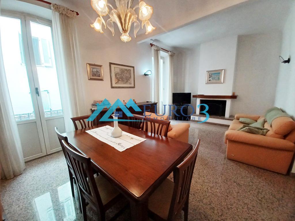 3808 CASA CIELO-TERRA VENDITA ASCOLI PICENO17