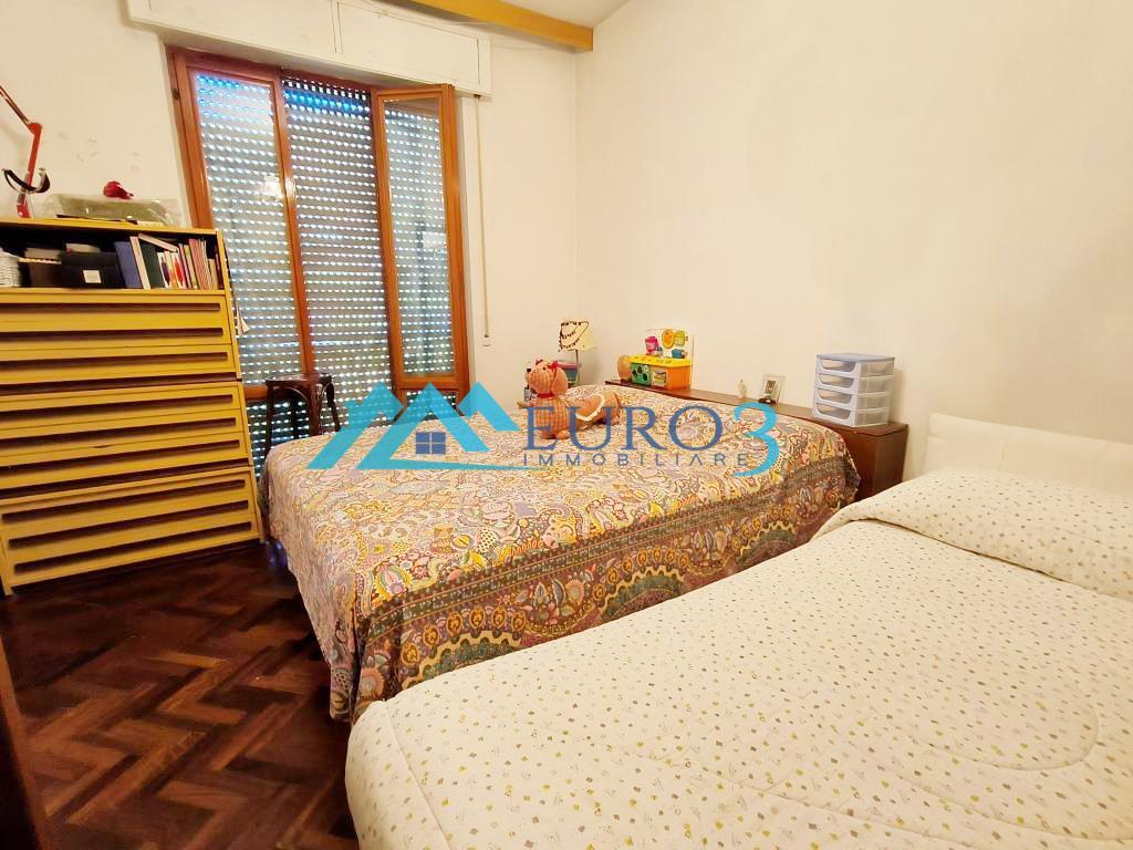 3822 DETACHED HOUSE SALE ROCCAFLUVIONE14
