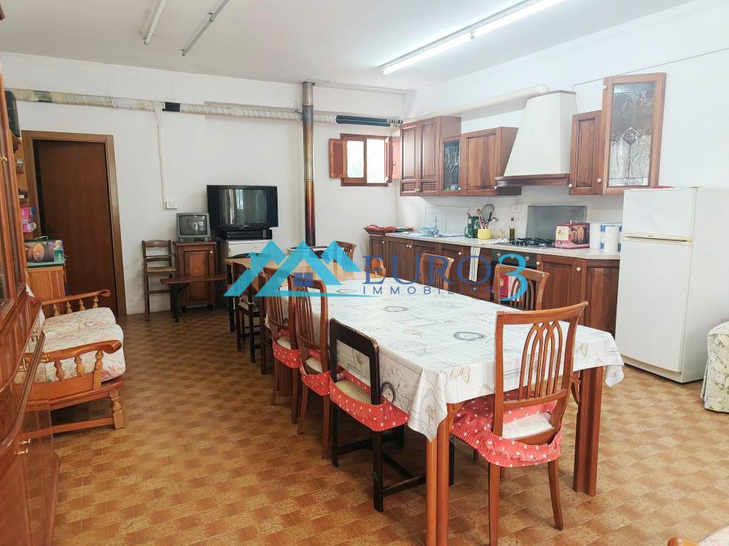 3822 DETACHED HOUSE SALE ROCCAFLUVIONE17