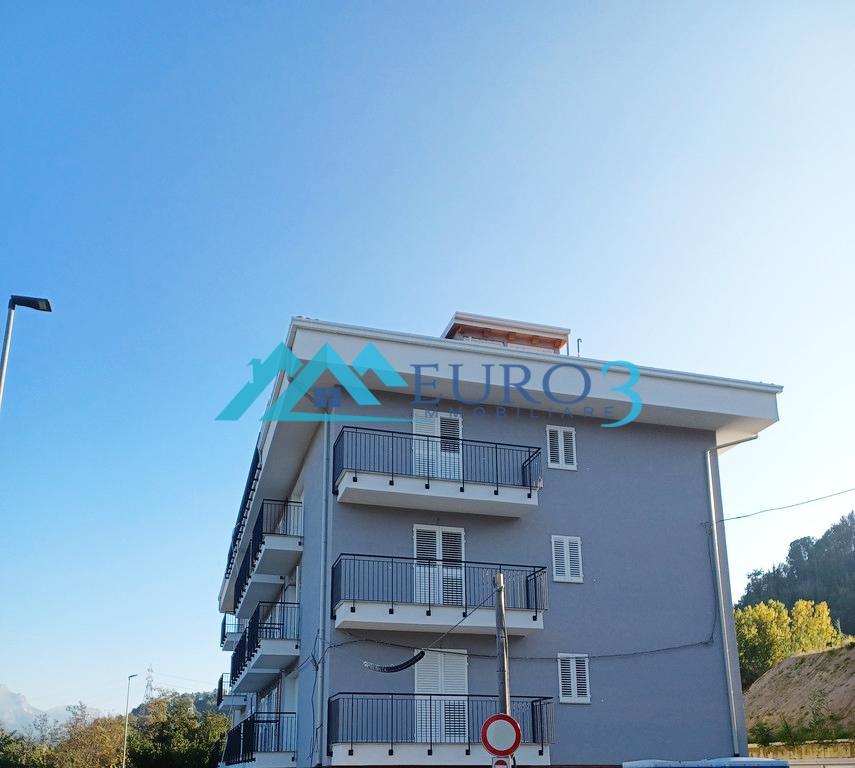 <span class='testorotoimmob'>3824 - APARTMENT - SALE - ROCCAFLUVIONE</span>