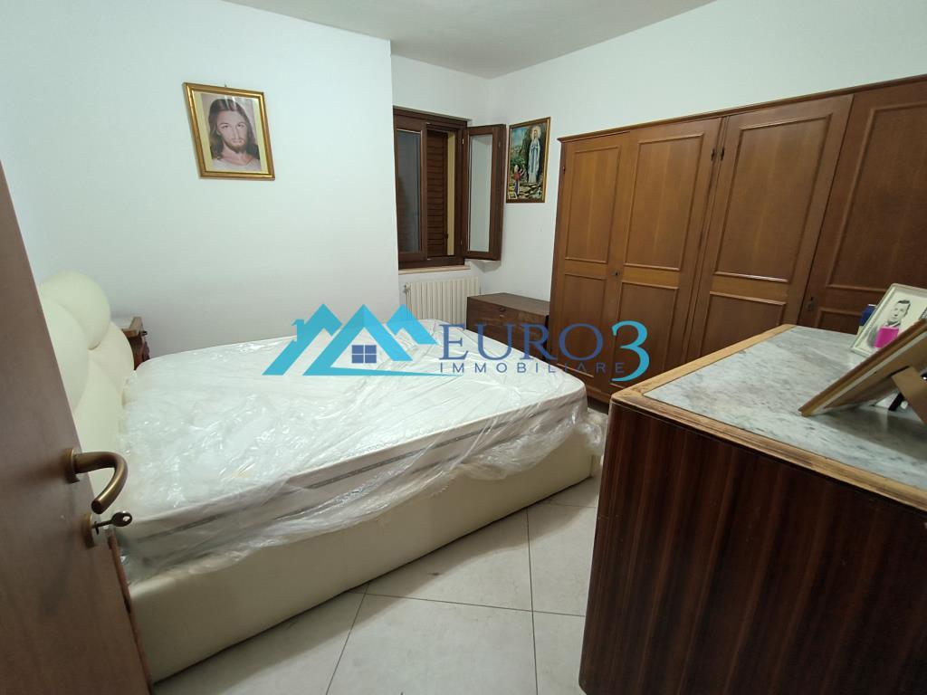 3828 APPARTAMENTO VENDITA ROCCAFLUVIONE12