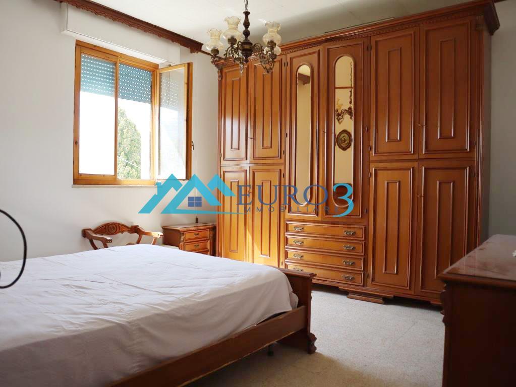 3830 DETACHED HOUSE SALE CARASSAI10