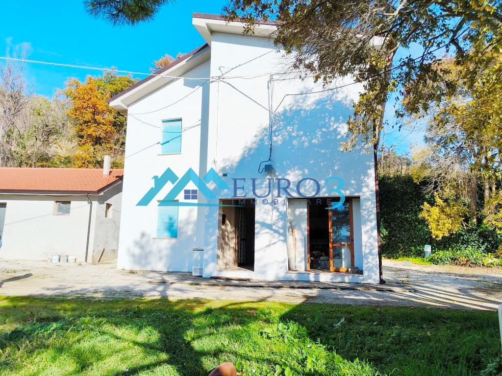 3830 DETACHED HOUSE SALE CARASSAI2