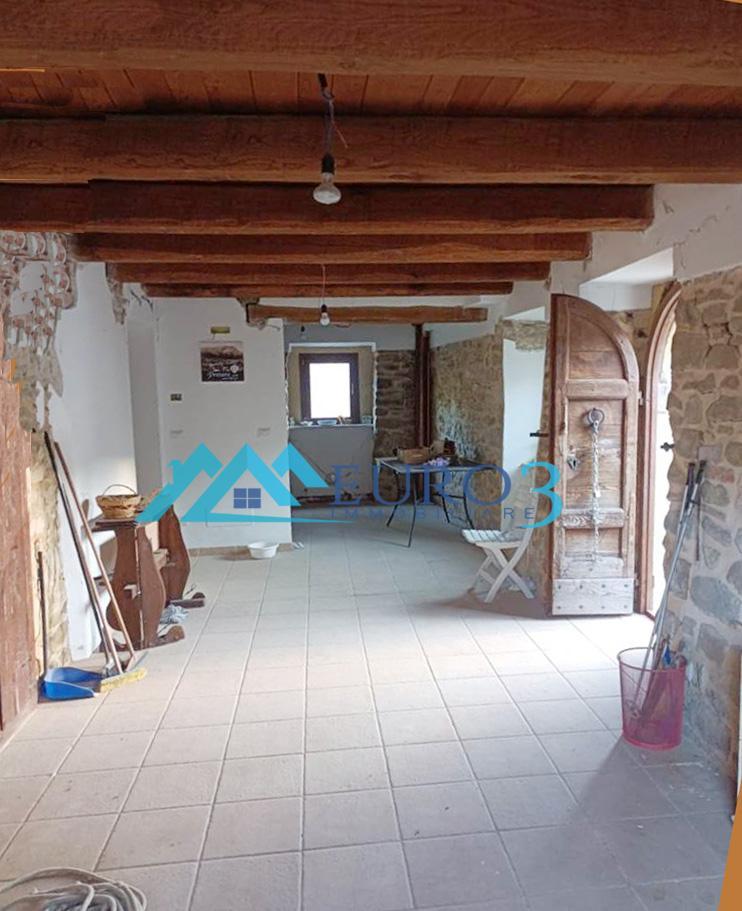 3838 DETACHED HOUSE SALE ARQUATA DEL TRONTO2