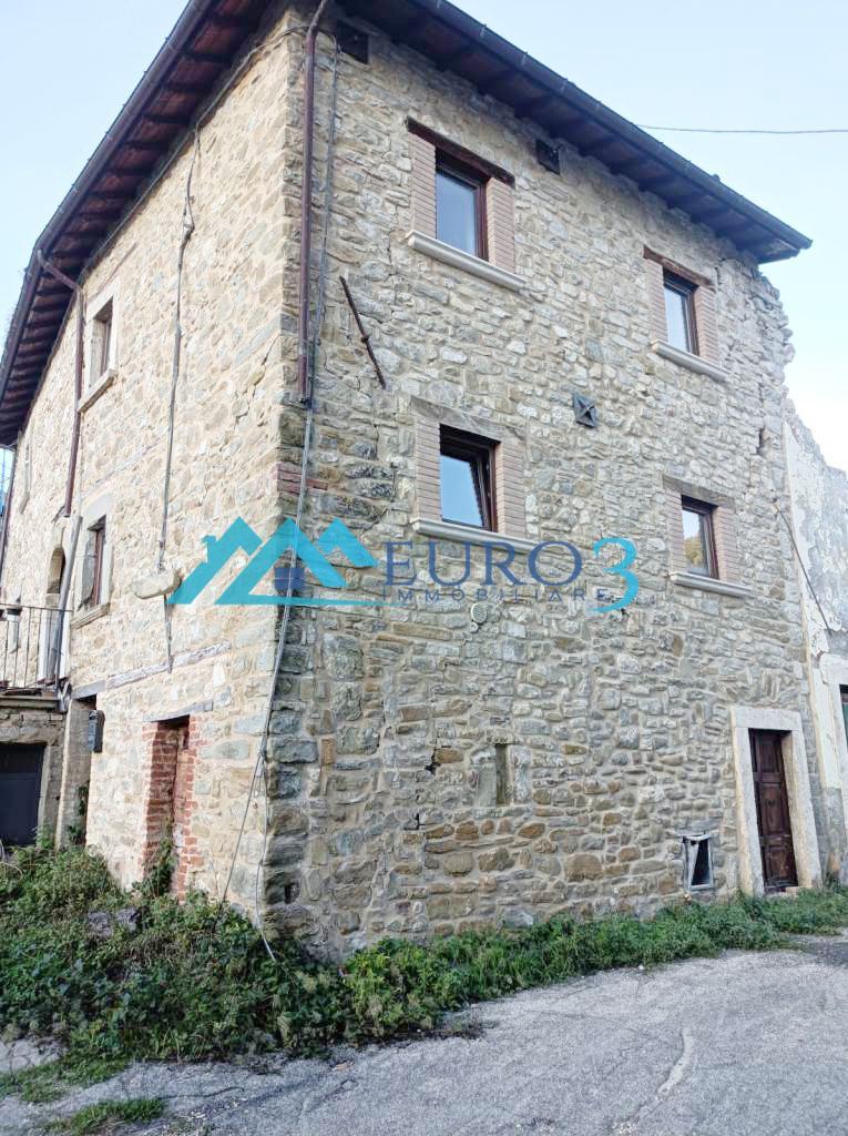 3838 DETACHED HOUSE SALE ARQUATA DEL TRONTO9