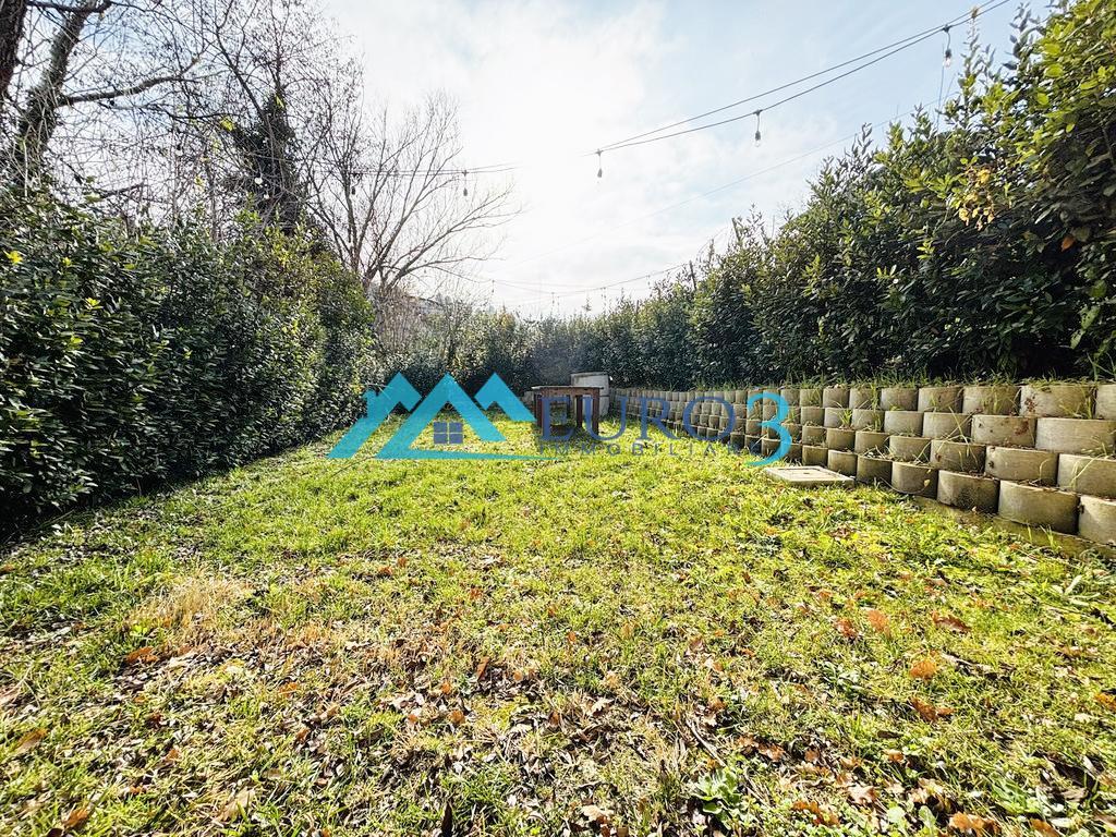 3839 VILLA SALE MONTEFIORE DELL'ASO18