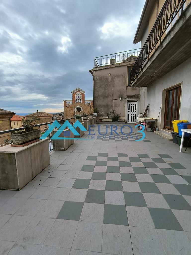 3847 APPARTAMENTO VENDITA CASTIGNANO3