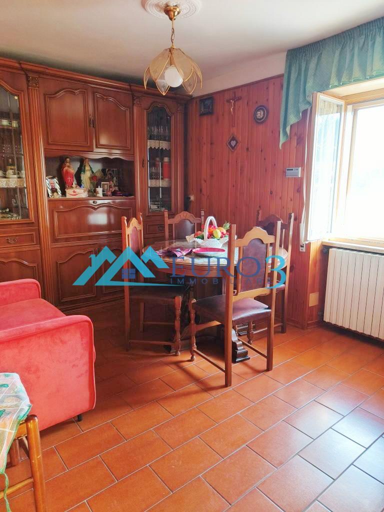 3850 DETACHED HOUSE SALE ROCCAFLUVIONE5