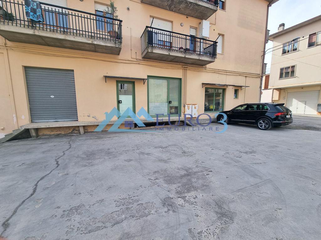 3851 - LOCALE COMMERCIALE - VENDITA - € 125000 - MONTEFIORE DELL'ASO