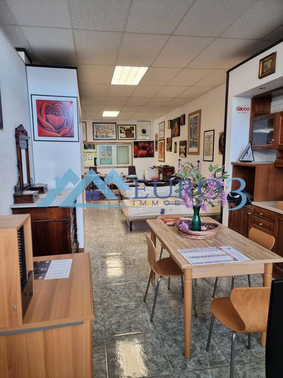 3851 COMMERCIAL PREMISES SALE MONTEFIORE DELL'ASO4