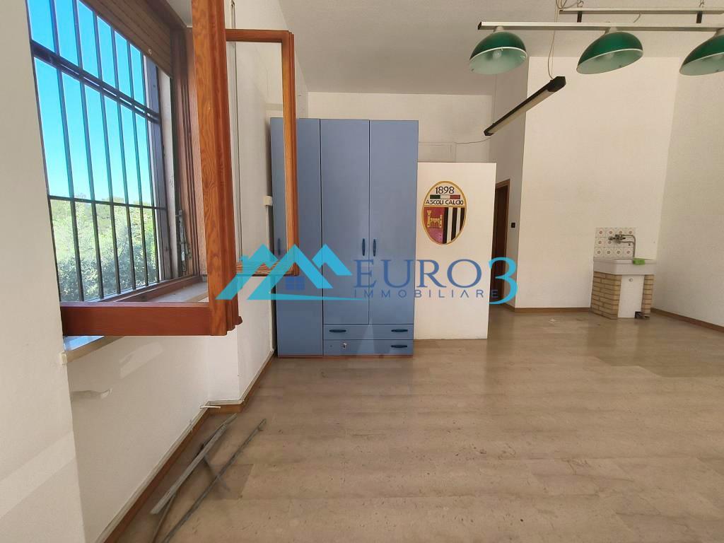 3854 LOCALE COMMERCIALE AFFITTO MALTIGNANO3