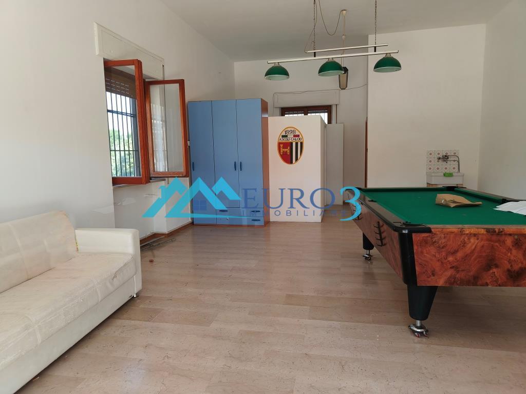 3854 LOCALE COMMERCIALE AFFITTO MALTIGNANO4