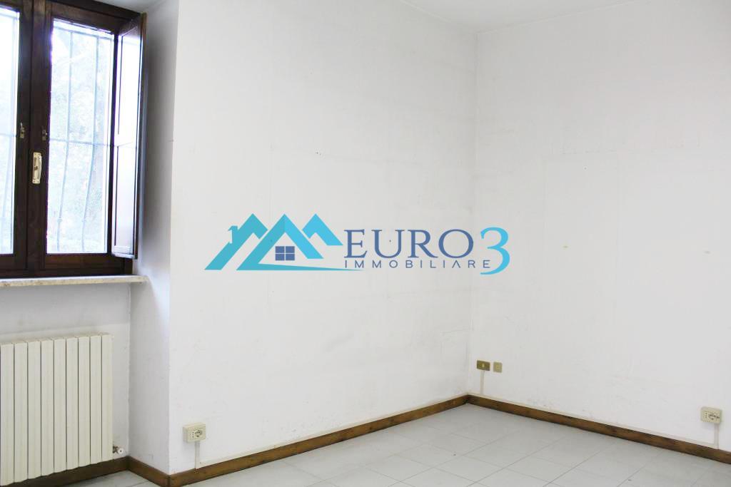 3873 UFFICIO AFFITTO ASCOLI PICENO2