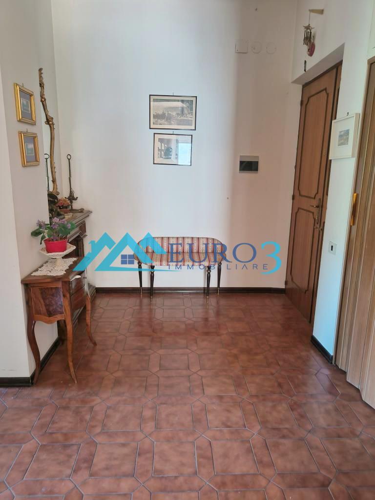 3878 APARTMENT SALE VENAROTTA4