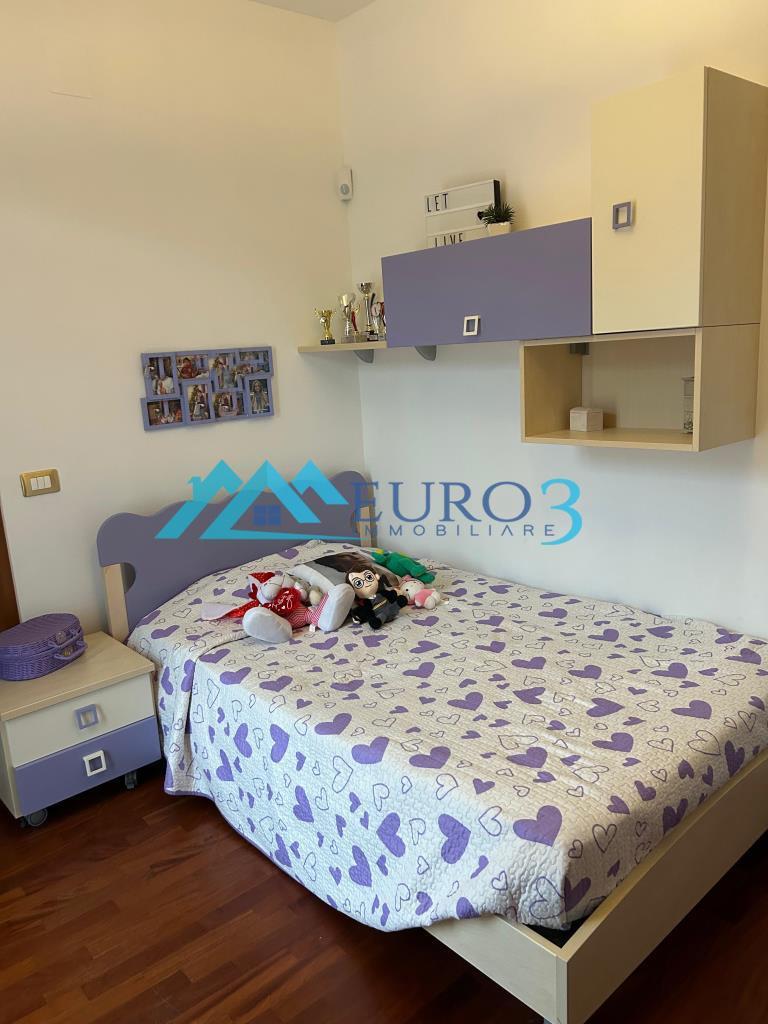 3882 ATTIC SALE ASCOLI PICENO14