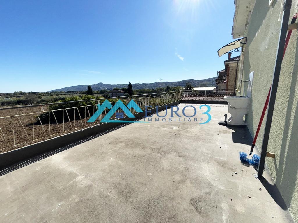 3886 CASA SINGOLA VENDITA MONSAMPOLO DEL TRONTO14