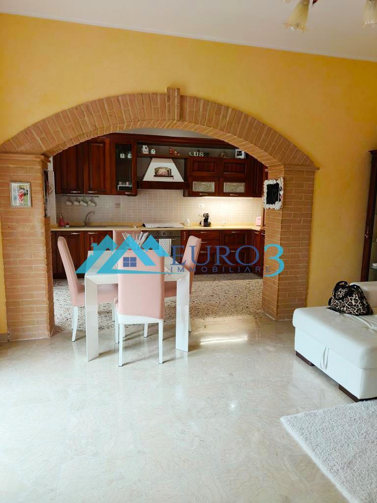 3890 APPARTAMENTO VENDITA ASCOLI PICENO15