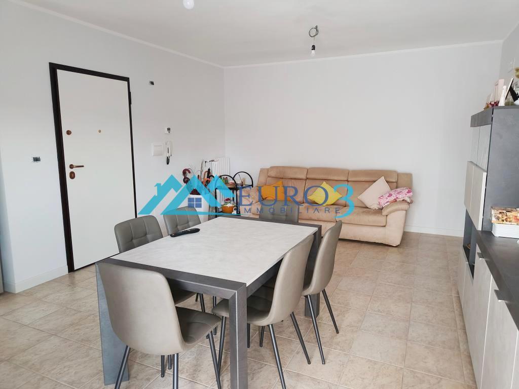 <span class='testorotoimmob'>3893 - APARTMENT - SALE - ASCOLI PICENO POGGIO DI BRETTA</span>