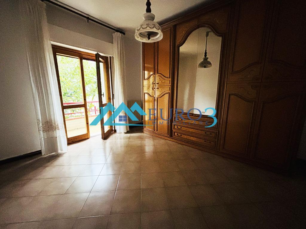 3898 APARTMENT SALE OFFIDA5