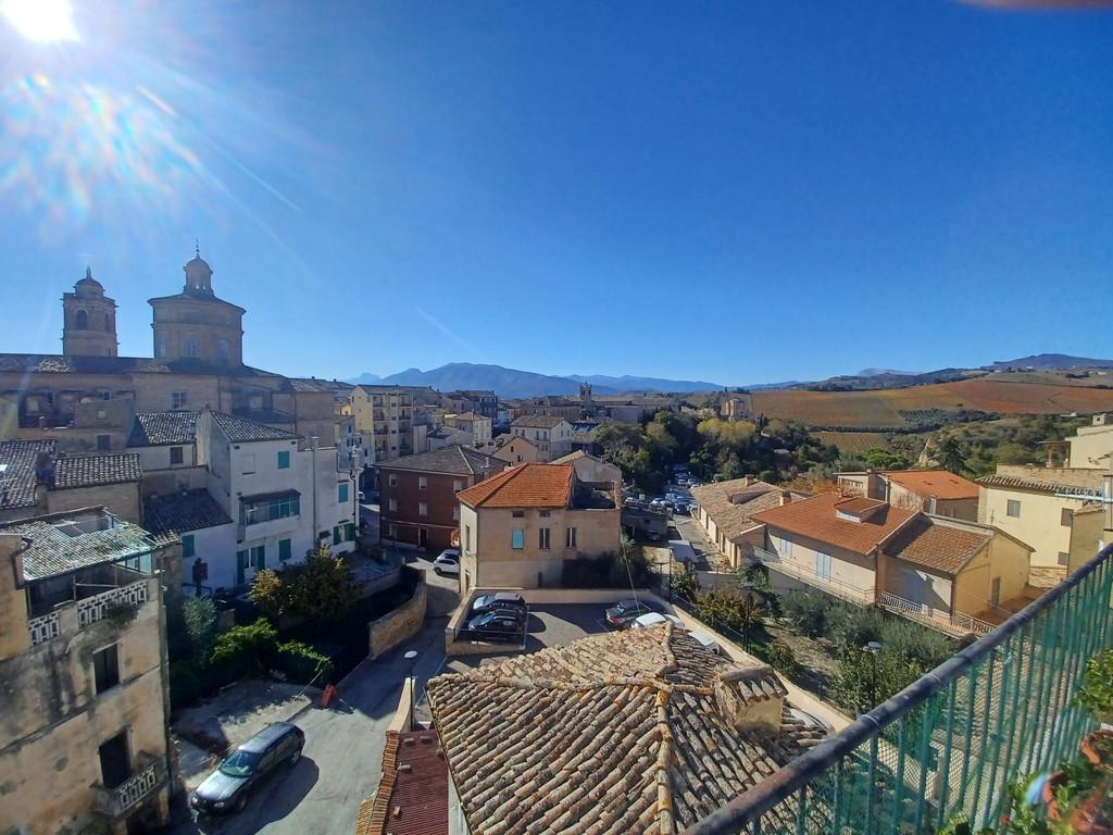 3907 CASA CIELO-TERRA VENDITA OFFIDA9