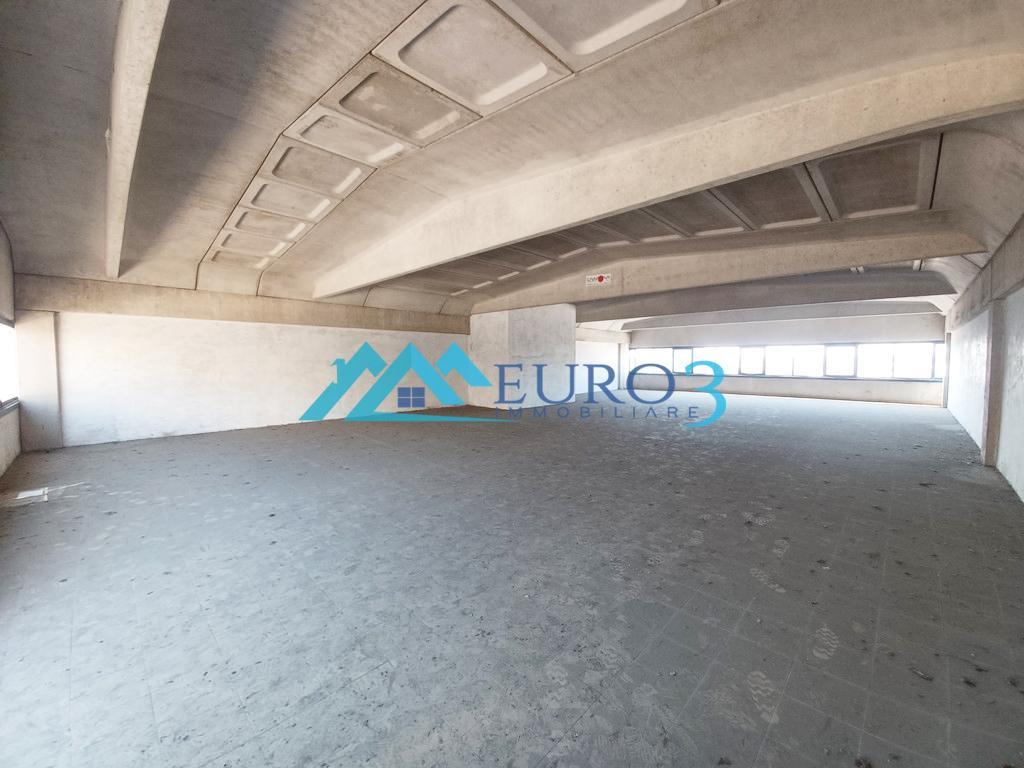 3908 - UFFICIO - VENDITA - € 59000 <a title='Prezzo ribassato di € 4000 (6.78%)'><b style='color:#ff0000;'>↓</b></a> - SAN BENEDETTO DEL TRONTO