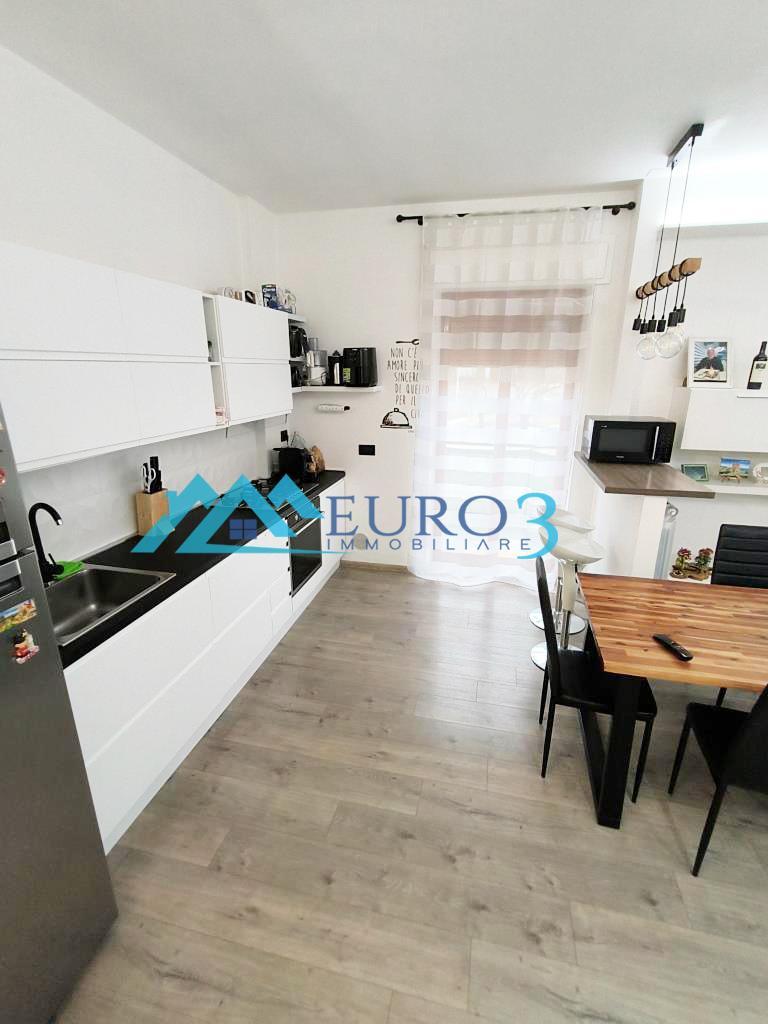 3909 APPARTAMENTO VENDITA ASCOLI PICENO3
