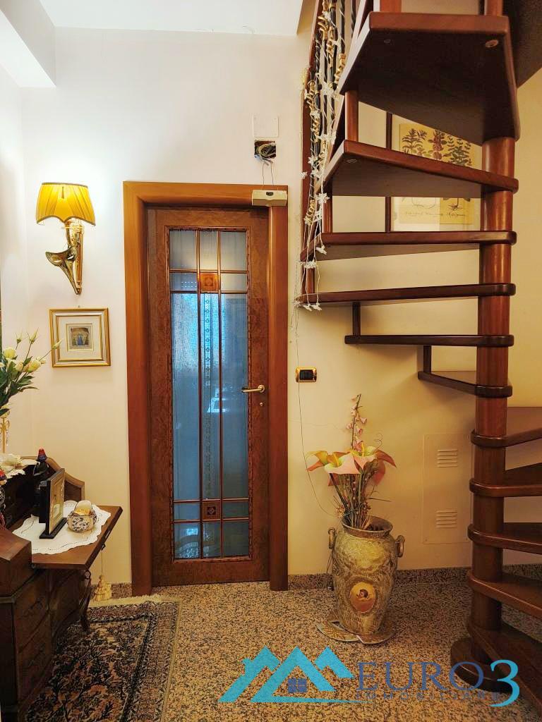 3923 ATTICO VENDITA CASTEL DI LAMA10