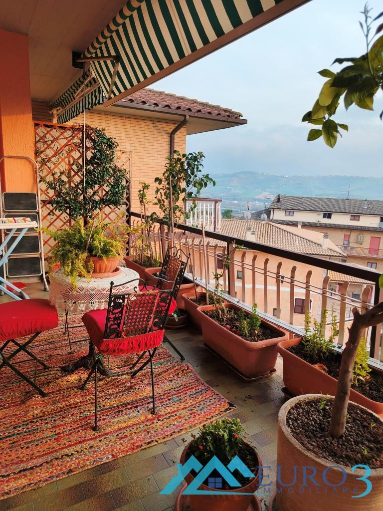 3923 ATTICO VENDITA CASTEL DI LAMA12