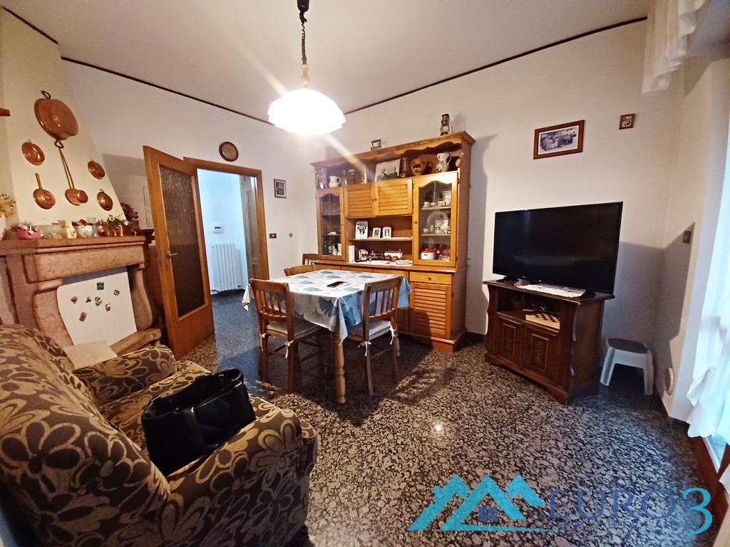 3929 APARTMENT SALE CASTORANO4