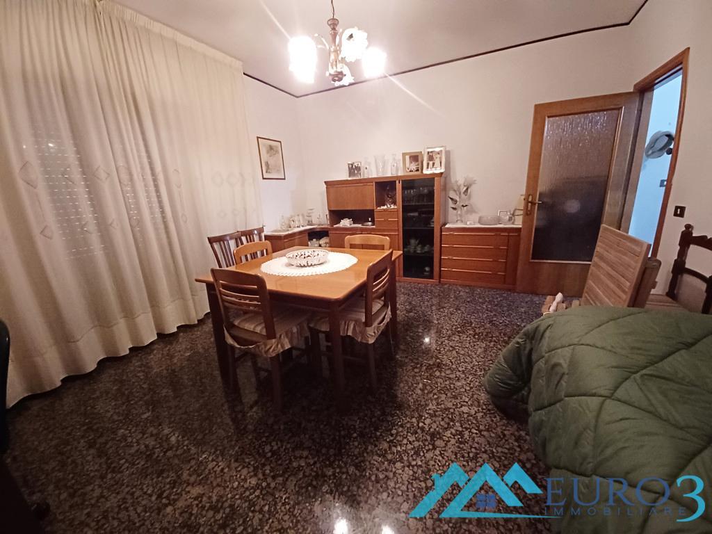 3929 APARTMENT SALE CASTORANO8