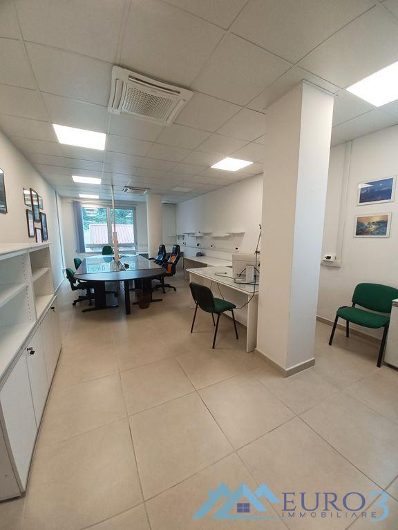3946 UFFICIO AFFITTO ASCOLI PICENO1