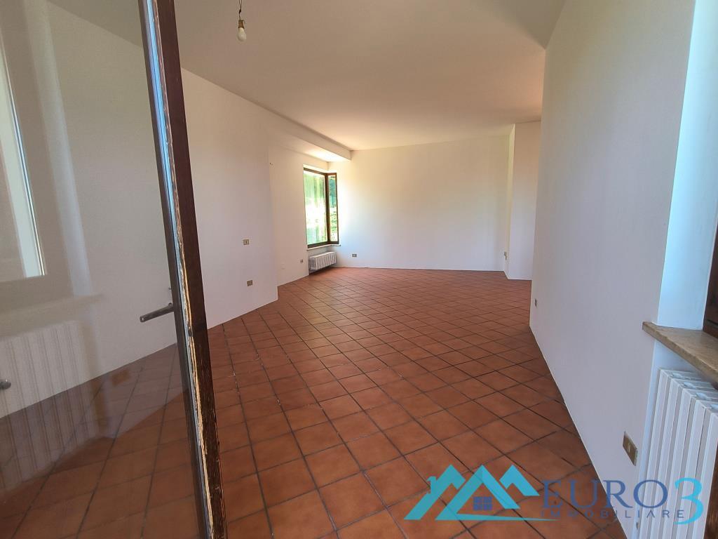 3953 VILLINO VENDITA ASCOLI PICENO10