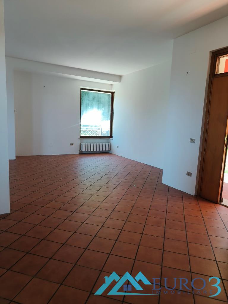 3953 VILLINO VENDITA ASCOLI PICENO15