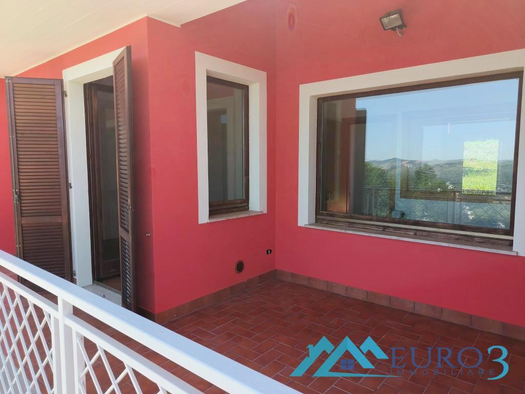 3953 VILLINO VENDITA ASCOLI PICENO45