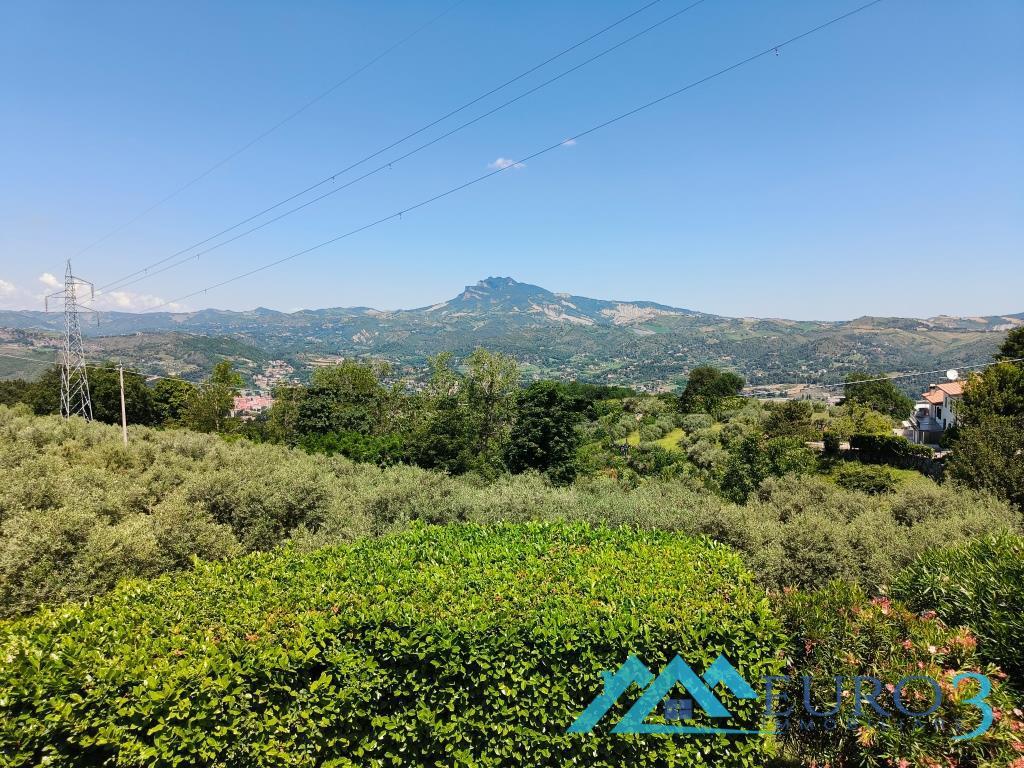 3953 VILLINO VENDITA ASCOLI PICENO6