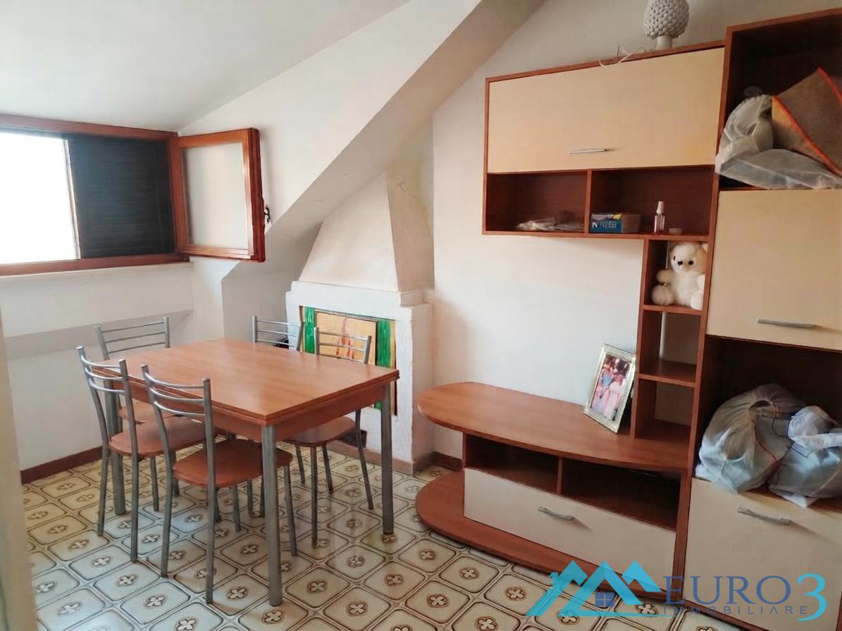 3961 APPARTAMENTO VENDITA CASTEL DI LAMA7