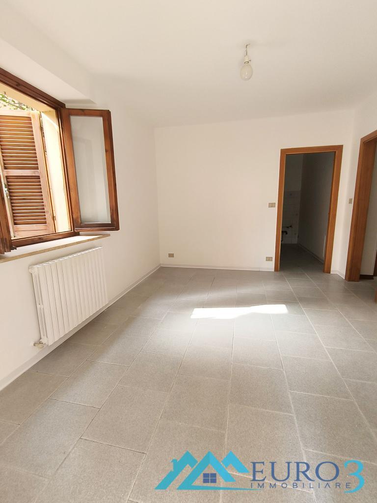 3963 APPARTAMENTO AFFITTO ASCOLI PICENO11