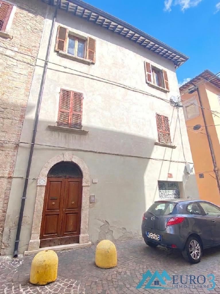 3965 - APARTMENT - SALE - € 155000 - ASCOLI PICENO CENTER