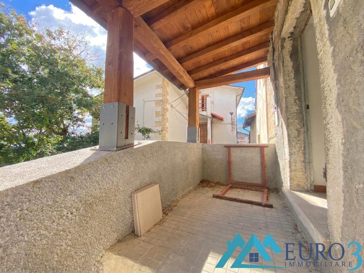 3970 CASA SINGOLA VENDITA VENAROTTA2