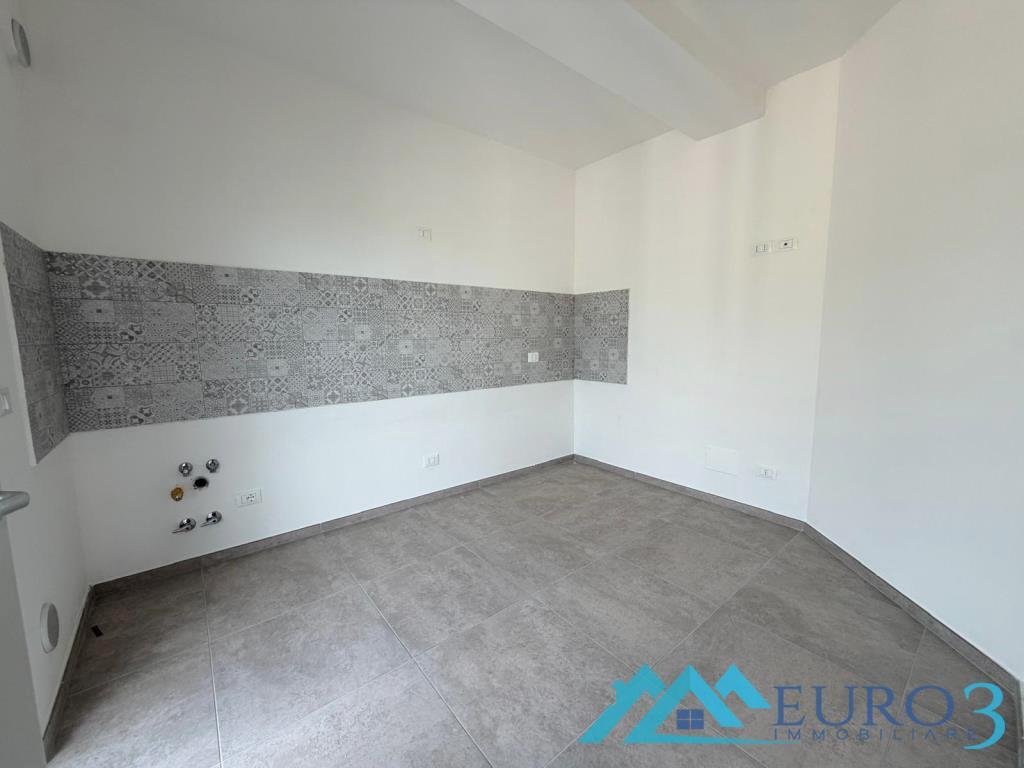 3972 APPARTAMENTO VENDITA ROCCAFLUVIONE15