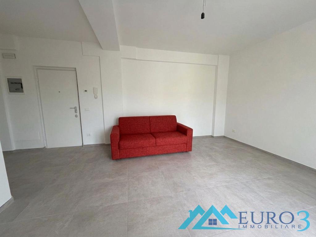 3972 APPARTAMENTO VENDITA ROCCAFLUVIONE3