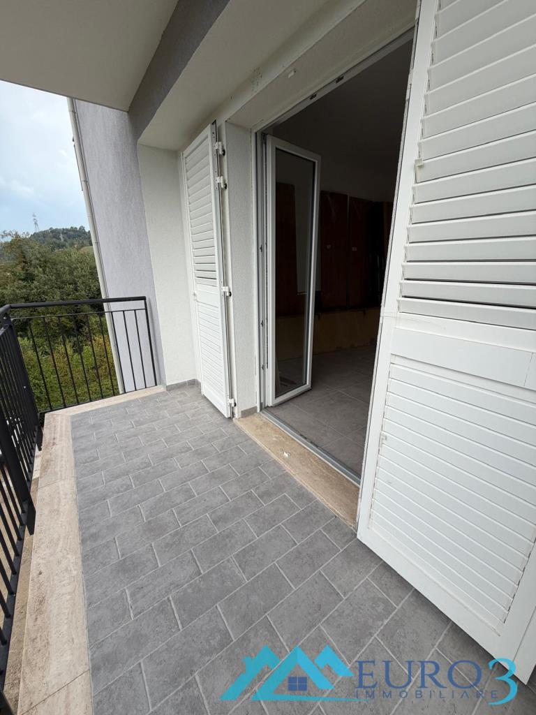 3972 APPARTAMENTO VENDITA ROCCAFLUVIONE8