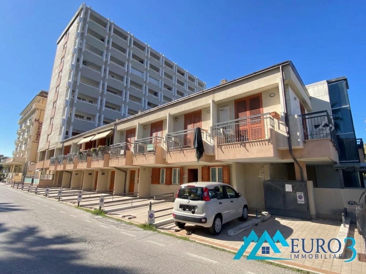 3973 APPARTAMENTO VENDITA SAN BENEDETTO DEL TRONTO15