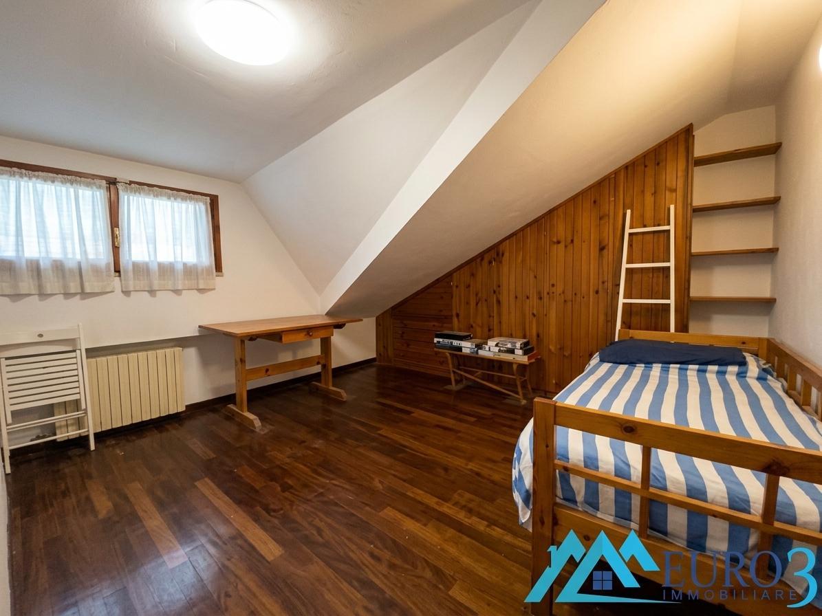 3974 VILLINO VENDITA FOLIGNANO24