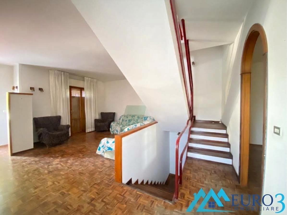 3974 VILLINO VENDITA FOLIGNANO4