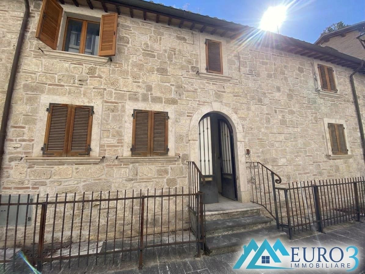 3975 CASA CENTRO STORICO VENDITA ASCOLI PICENO1